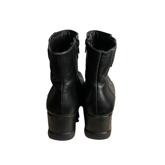 Hush Puppies Women's Black Square Toe Waterproof Ankle Boots - Picture 3 of 9